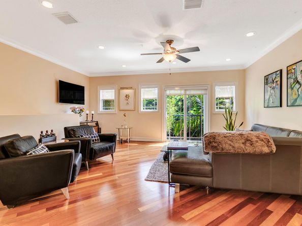 218 S Federal Highway 2, Lake Worth Beach FL 33460