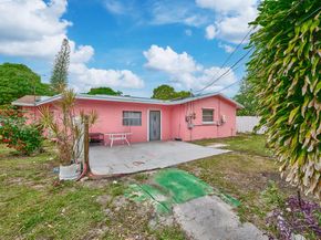 1010 S B Street, Lake Worth Beach FL 33460