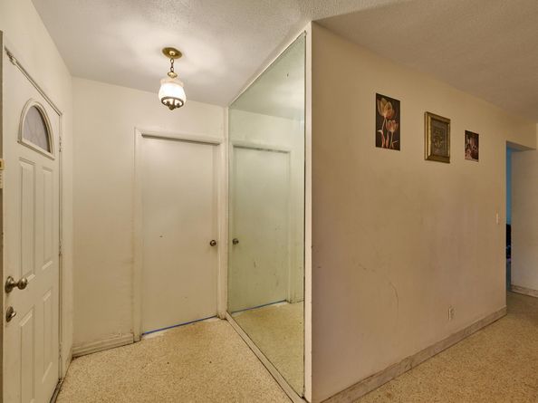 1010 S B Street, Lake Worth Beach FL 33460