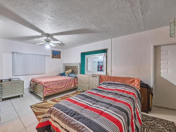 1010 S B Street, Lake Worth Beach FL 33460