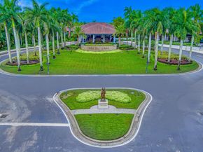 19 Cambria Road E, Palm Beach Gardens FL 33418