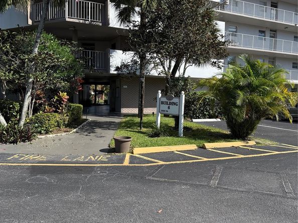 2800 NW 47th Ter 108, Fort Lauderdale FL 33313