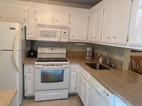 2800 NW 47th Ter 108, Fort Lauderdale FL 33313