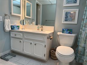 2800 NW 47th Ter 108, Fort Lauderdale FL 33313