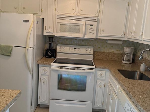 2800 NW 47th Ter 108, Fort Lauderdale FL 33313