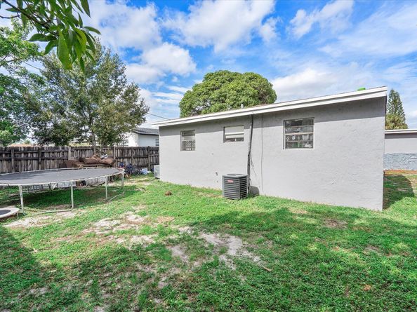 3100 NW 4th Court, Lauderhill FL 33311