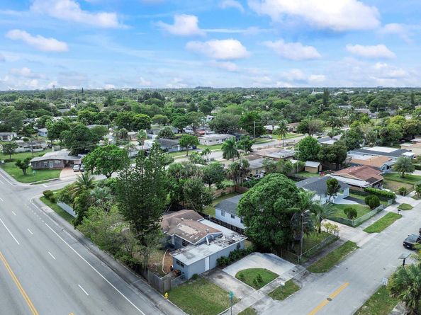 3100 NW 4th Court, Lauderhill FL 33311
