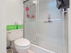 200 Diplomat Pkwy 520, Hallandale Beach FL 33009