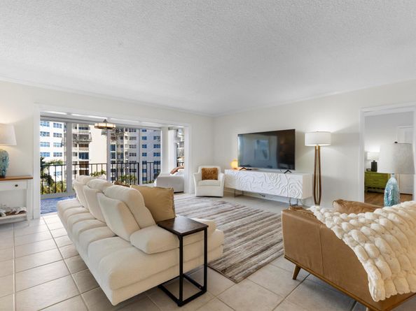 50 East Road 5c, Delray Beach FL 33483