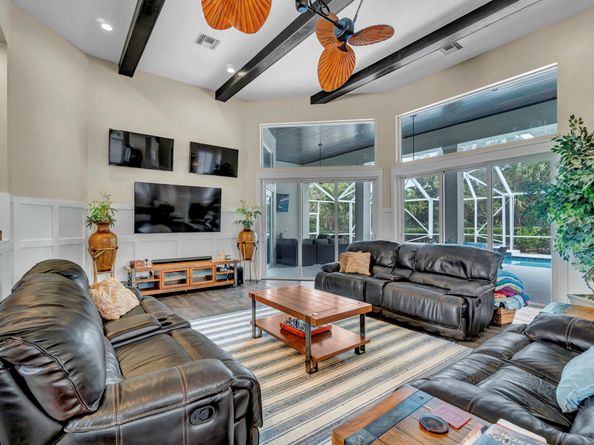 1209 Breakers West Boulevard, West Palm Beach FL 33411