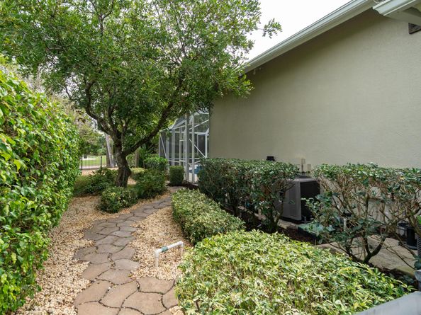 1209 Breakers West Boulevard, West Palm Beach FL 33411