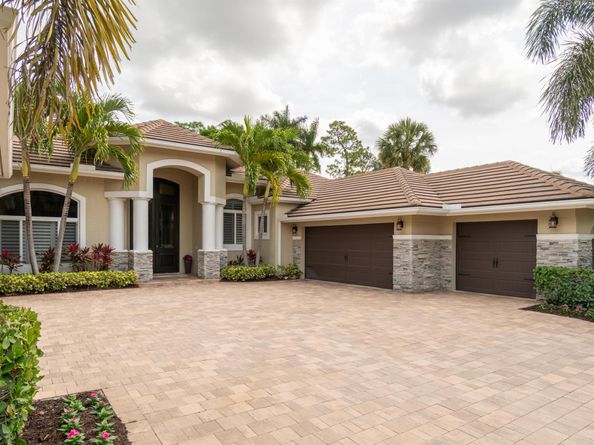 1209 Breakers West Boulevard, West Palm Beach FL 33411