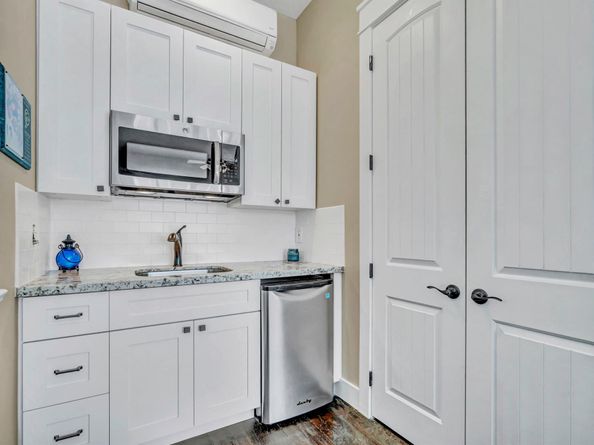 1209 Breakers West Boulevard, West Palm Beach FL 33411