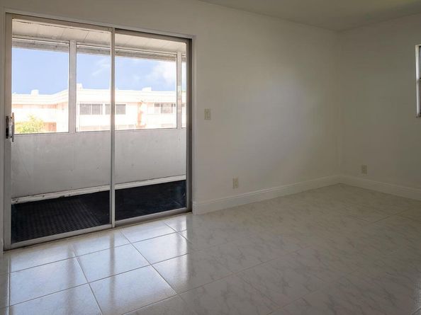 506 Saxony K K, Delray Beach FL 33446