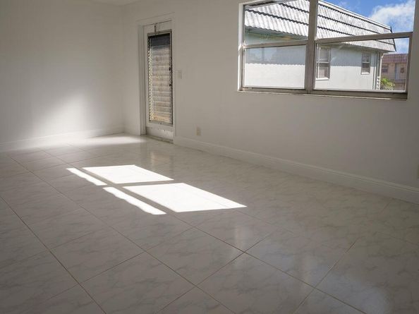 506 Saxony K K, Delray Beach FL 33446