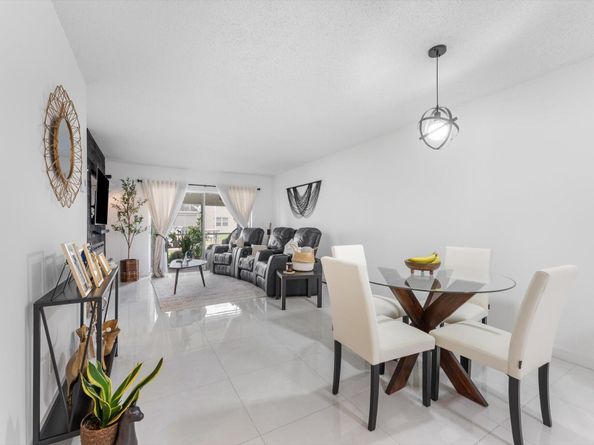 7500 NW 30th Place 123, Sunrise FL 33313
