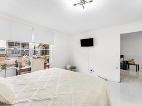 7500 NW 30th Place 123, Sunrise FL 33313