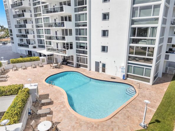 2715 N Ocean Blvd 4E, Fort Lauderdale FL 33308