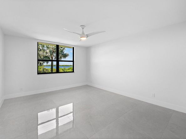 5480 N Ocean Drive B1c, Singer Island FL 33404