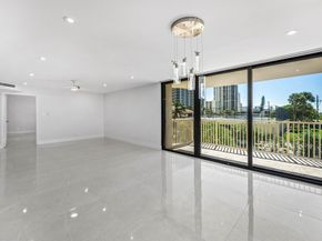 5480 N Ocean Drive B1c, Singer Island FL 33404