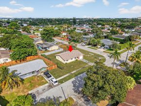 1601 NW 5th Street, Boca Raton FL 33486
