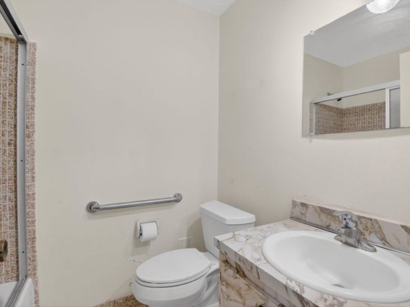 1601 NW 5th Street, Boca Raton FL 33486