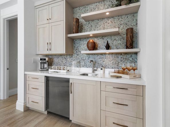 807 N Atlantic Drive, Lantana FL 33462