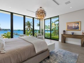 807 N Atlantic Drive, Lantana FL 33462