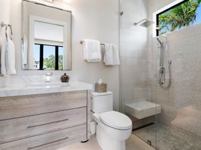 807 N Atlantic Drive, Lantana FL 33462