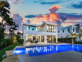 807 N Atlantic Drive, Lantana FL 33462