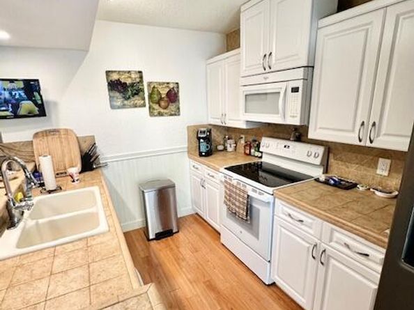 1918 19th Way, West Palm Beach FL 33407