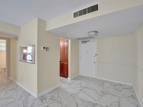 777 S Federal Hwy RP217, Pompano Beach FL 33062