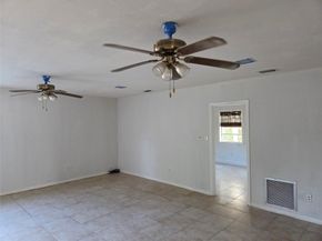 405 SW 79th Ter, North Lauderdale FL 33068