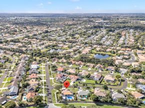 24 Dogwood Cir, Boynton Beach FL 33436