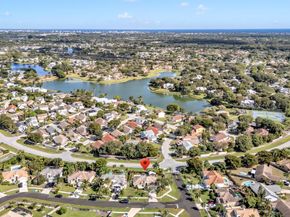 24 Dogwood Cir, Boynton Beach FL 33436