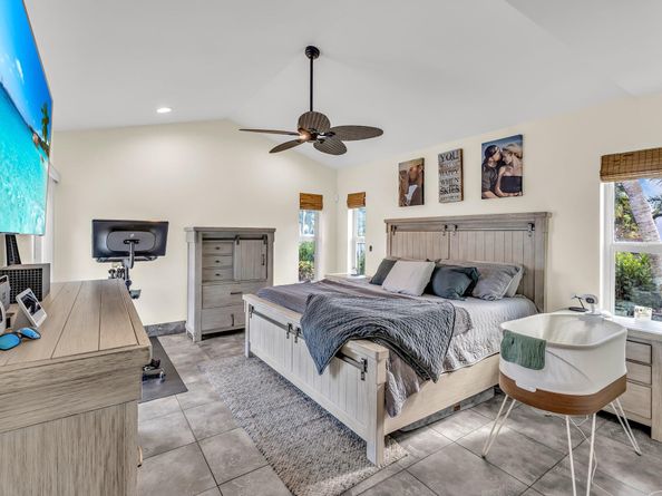 24 Dogwood Cir, Boynton Beach FL 33436