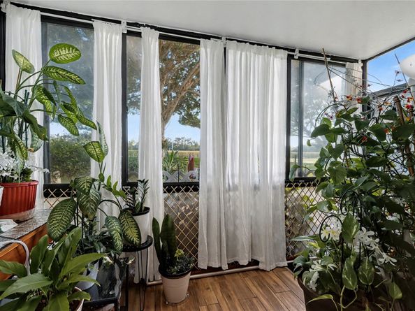 9520 S Hollybrook Lake Dr 103, Pembroke Pines FL 33025