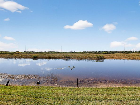 1238 NW 144th Terrace, Pembroke Pines FL 33028