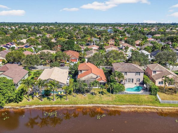 1238 NW 144th Terrace, Pembroke Pines FL 33028