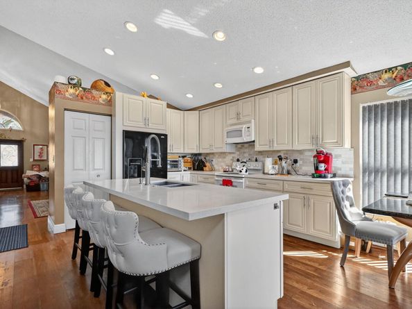 1238 NW 144th Terrace, Pembroke Pines FL 33028