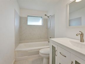 340 NW 25th Ct, Pompano Beach FL 33064