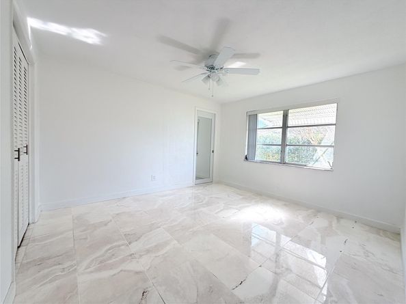 340 NW 25th Ct, Pompano Beach FL 33064