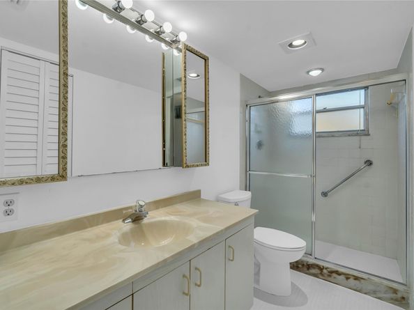 3001 Portofino Isle m3, Coconut Creek FL 33066