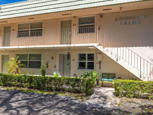 651 NE 60th St 22, Miami FL 33137