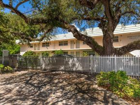 651 NE 60th St 22, Miami FL 33137