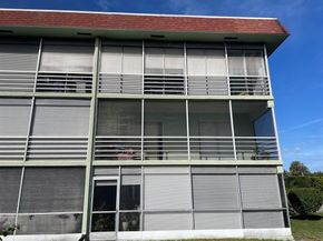 3300 Springdale Boulevard 201, Palm Springs FL 33461