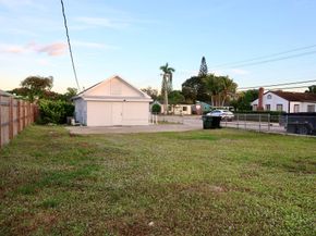 601 N B Street, Lake Worth Beach FL 33460