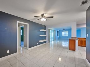 1710 SW 22nd Street, Boynton Beach FL 33426