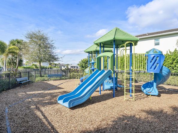 4025 Marina Way, Deerfield Beach FL 33064