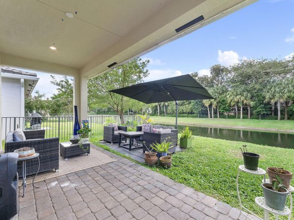 4025 Marina Way, Deerfield Beach FL 33064